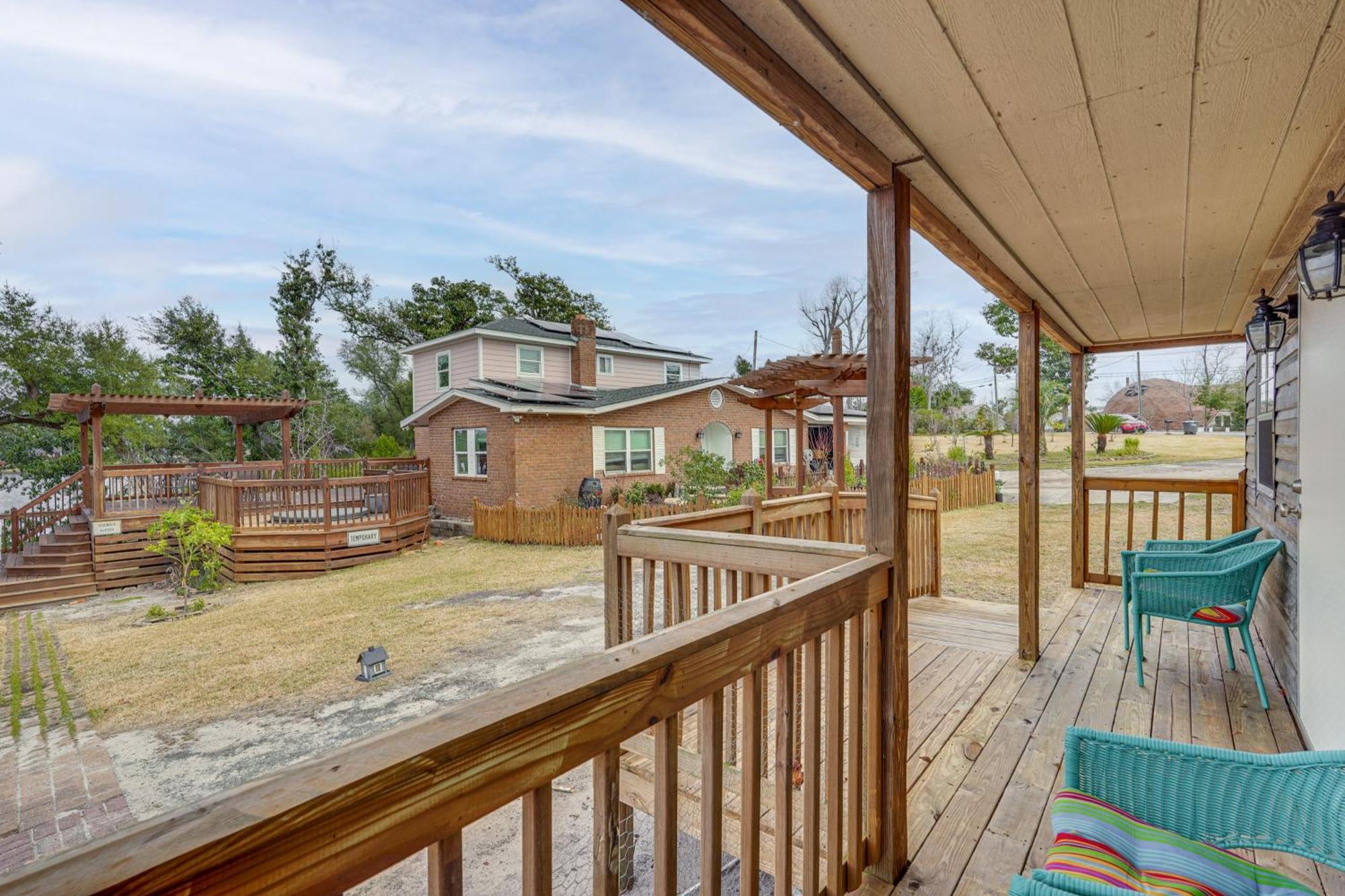 Lakefront Panama City Studio With Hot Tub Access Luaran gambar