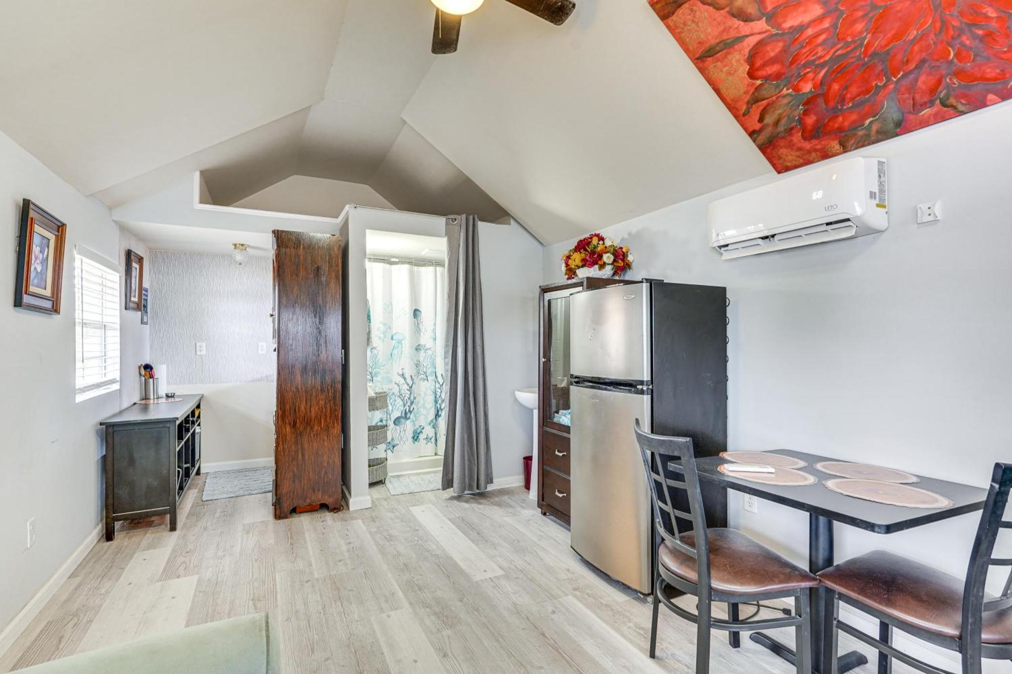 Lakefront Panama City Studio With Hot Tub Access Luaran gambar